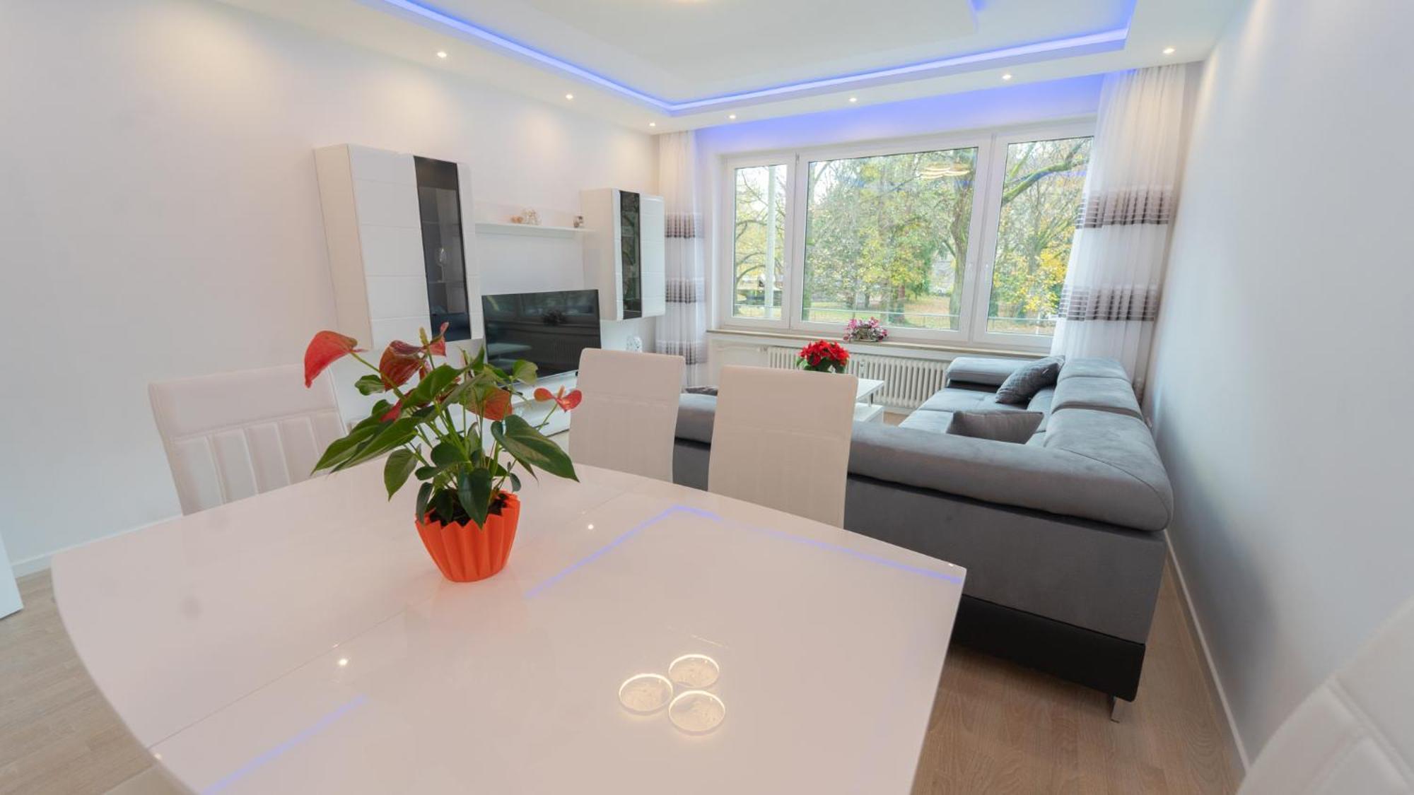 Mega Lux Apartment Esslingen am Neckar Екстер'єр фото